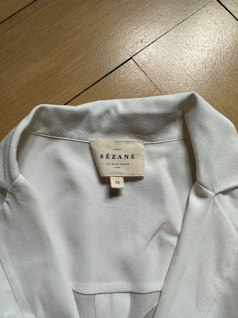 Sezane Blusen: SÉZANE - Seidenbluse offweiss XS – Gebraucht aus Zürich von Diazaio 3