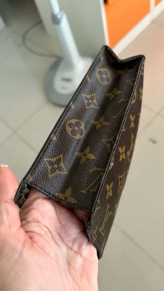 Louis Vuitton Borse: Louis Vuitton Toiletry Pouch 26 cm Y1987 – Usato da Widnau venduto da Pukpan_99 5