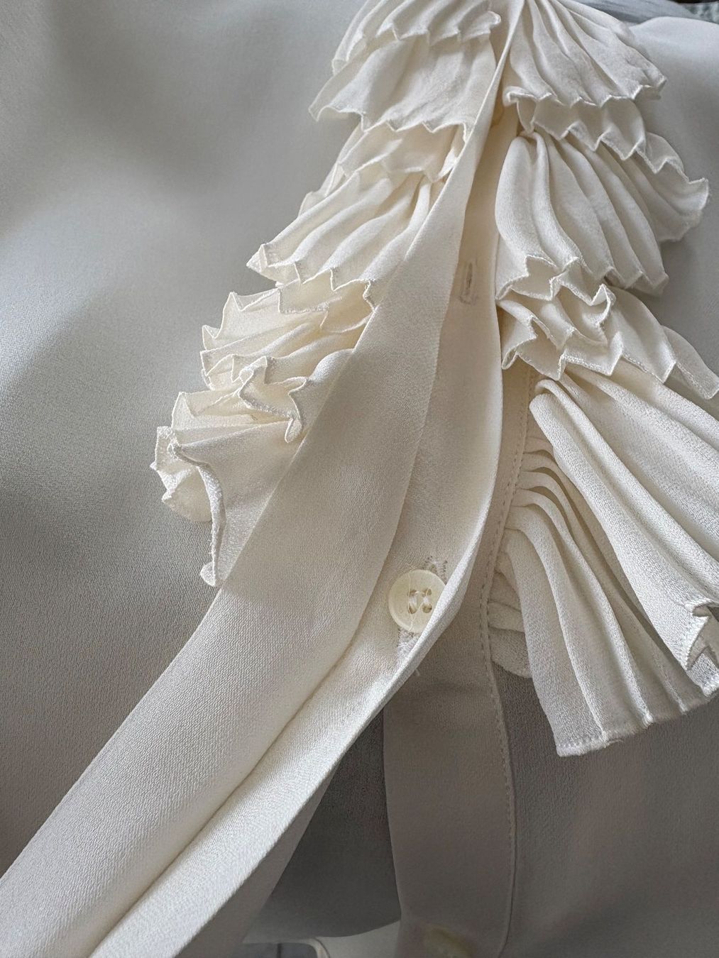 Dondup Camicette: Dondup Seidenbluse, Gr. IT 40 – Usato da Kilchberg venduto da boudoir076 4