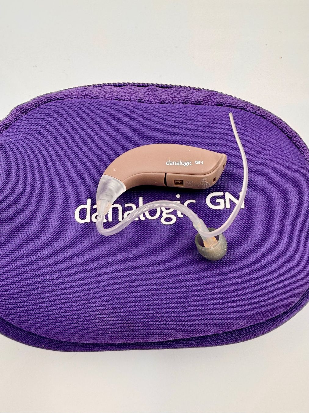 Attrezzature mediche: Danalogic GN Ambio 77 Hörgerät Links – Usato da Hermetschwil-Staffeln venduto da Sigmund57 1