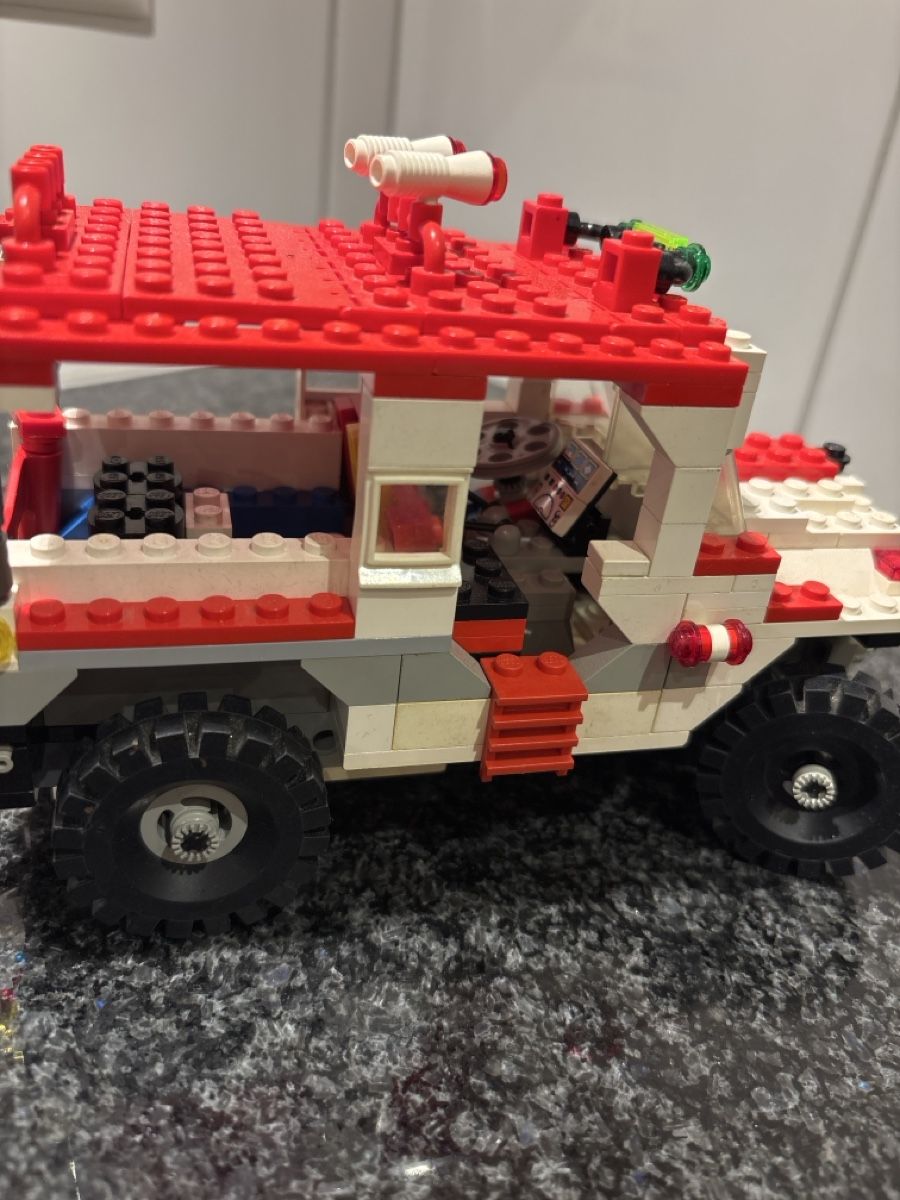 Lego Kit di costruzioni: Altes lego auto mit anhänger – Usato da Herisau venduto da men_9hwl 2