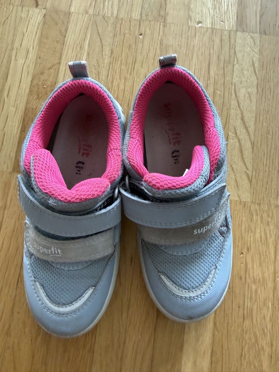 Superfit Scarpe per ragazze: Superfit Halbschuhe in Gr. 26 – Usato da Schwerzenbach venduto da Le_roy 1