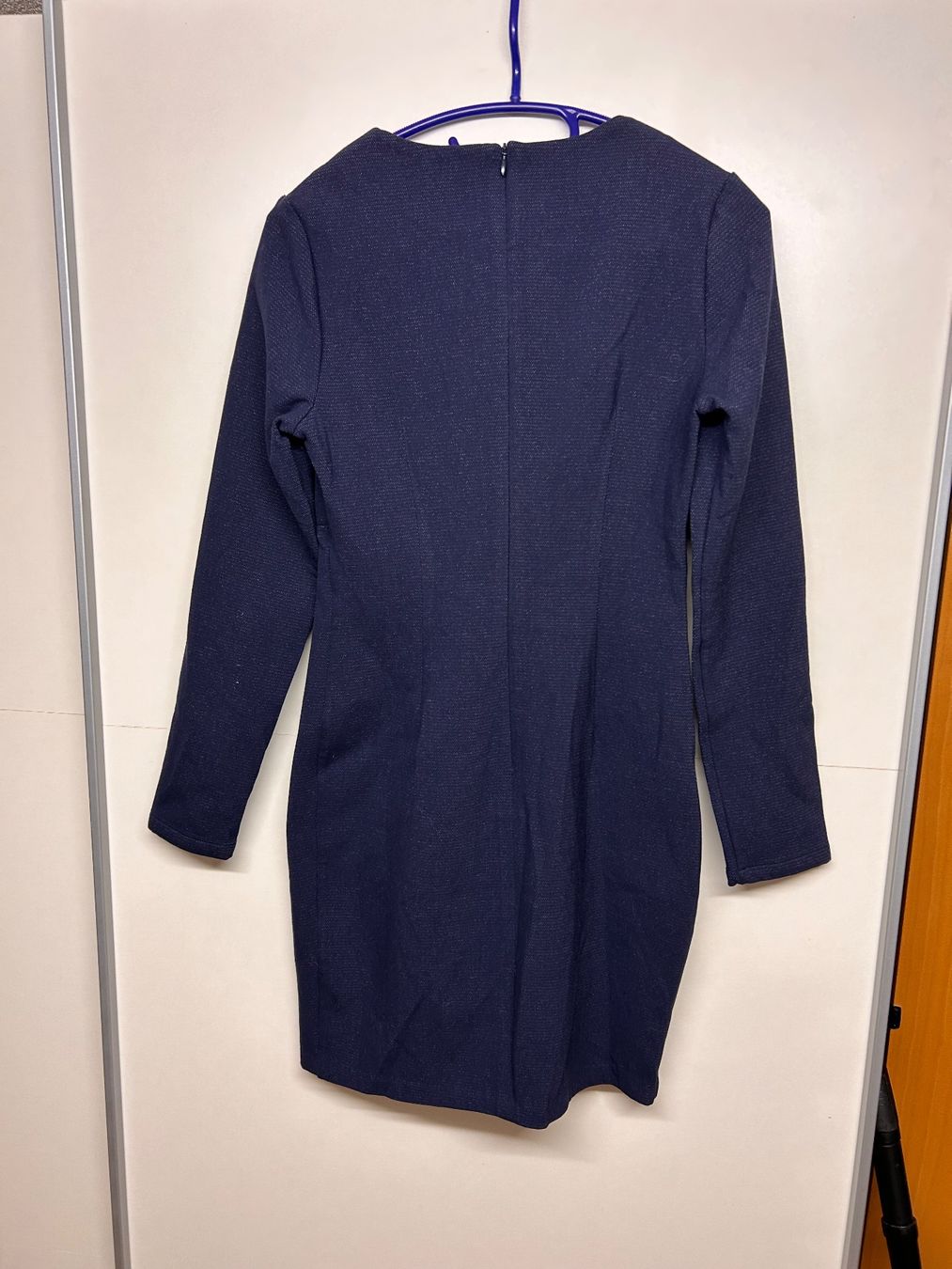 Kookai Kleider: Kookai Kleid Gr.34 wenig getragen – Gebraucht aus Birsfelden von Pearl10 2