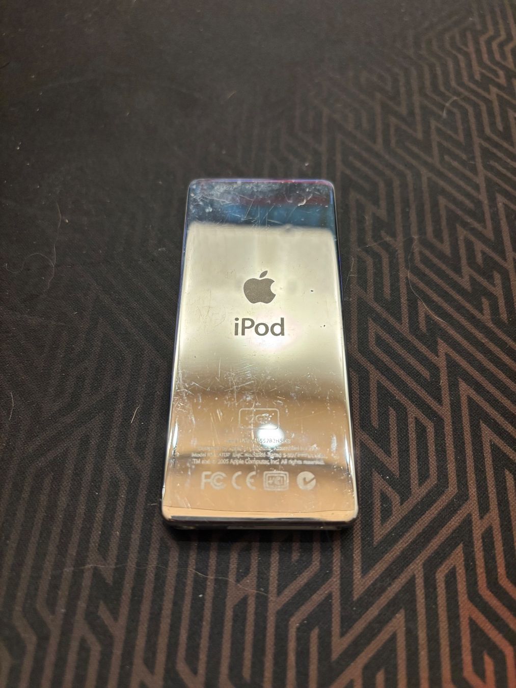 Apple Lecteur media portable: iPod Nano 1Gen Defekt – Défectueux à gontenschwil par JanKab311 1