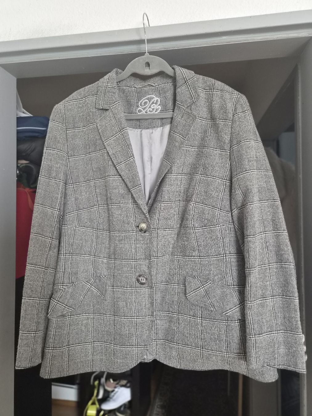 Basler Giacche: BASLER Black Label schöne Jacke Gr. 46 – Usato da Frenkendorf venduto da Moon111