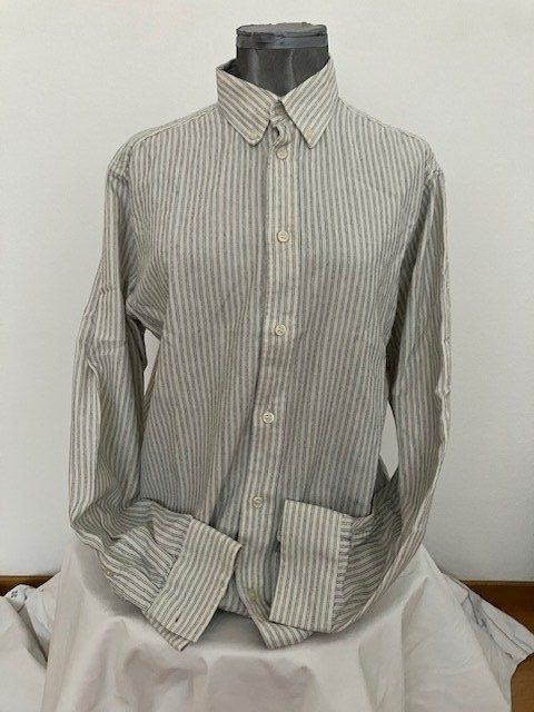 Esprit Camicie: Lot de 2 chemises Esprit T M – Usato da Gampelen venduto da Mari60 2