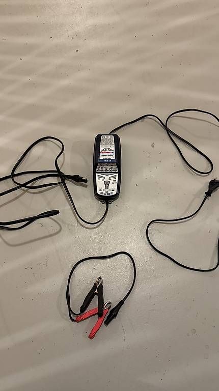 Batterieladegeräte: Optimate 4 Ladegerät – Gebraucht aus Knutwil von caroopalgol 1