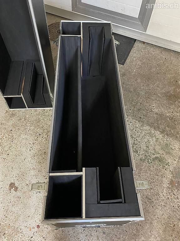 Valigie: Flightcase pour écran plat – Usato da Gland venduto da musiquegland 1