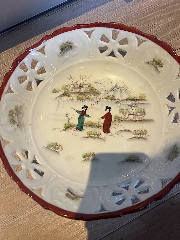 Coupes: Chinesische keramik schale – D'occasion à Zürich par agbounty