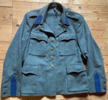 Alte Uniformjacke der CH Armee