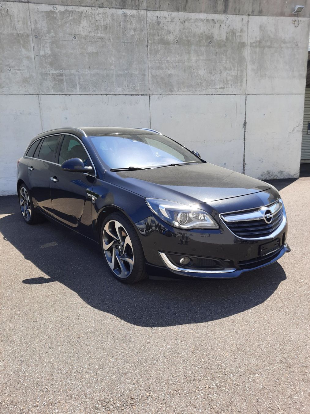 Opel Automobili: Opel Insignia Kombi 2.0 TDI – Usato da Ottikon b.Kemptth. venduto da Sharan6