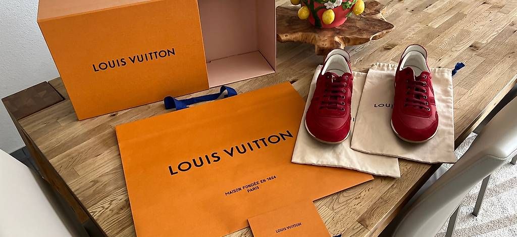 Chaussures hommes: Louis Vuitton Schuhe Gr-43. – D'occasion à Wangen ZH par alexia022