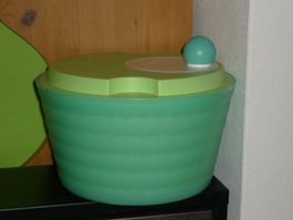 TUPPERWARE SALATSCHLEUDER  3 - 4 MAL GEBR.