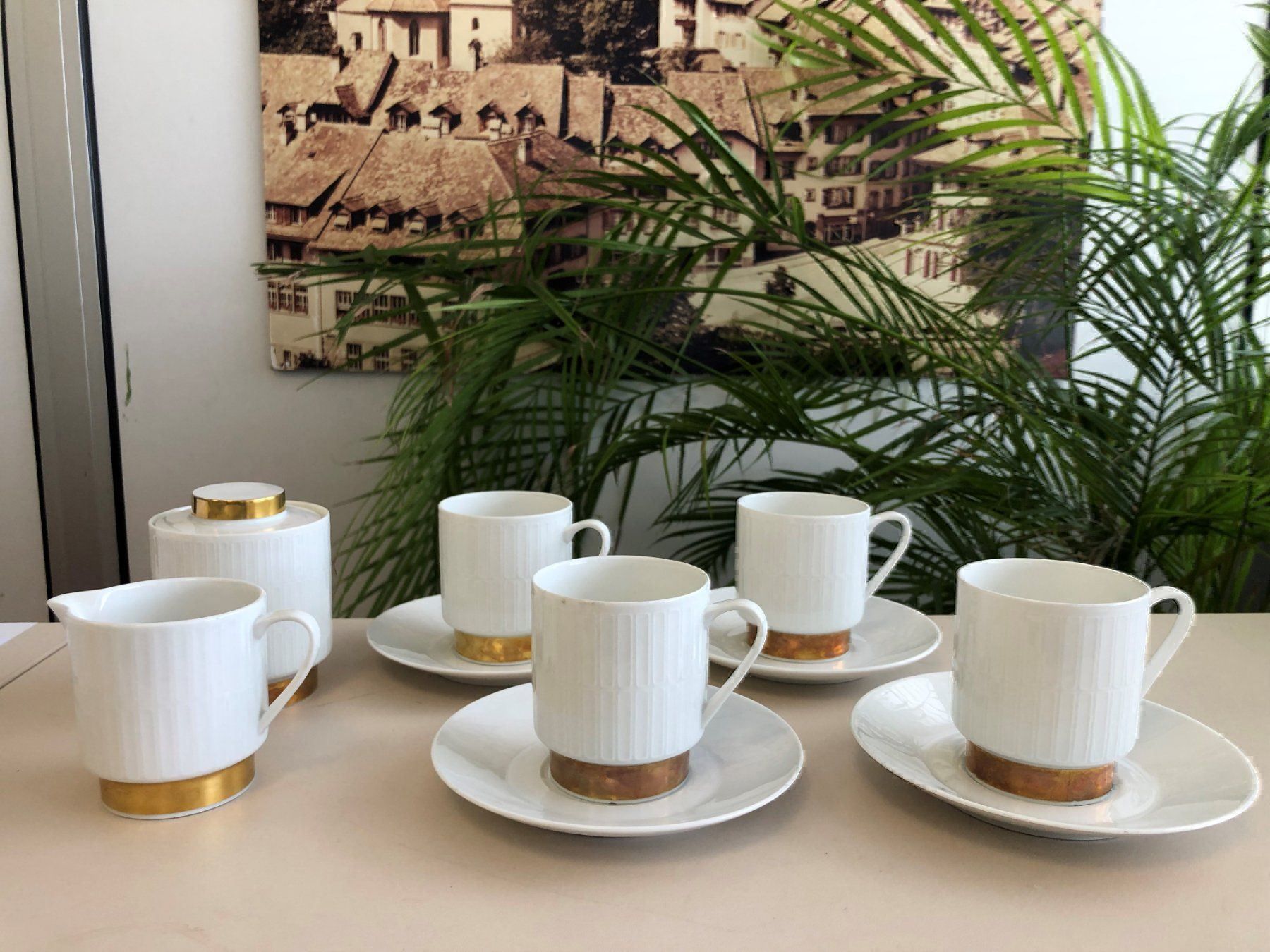 Tassen: Kaffeetassen mit Unterteller Zuckerdose – Gebraucht aus Brügg BE von rutschimedizin