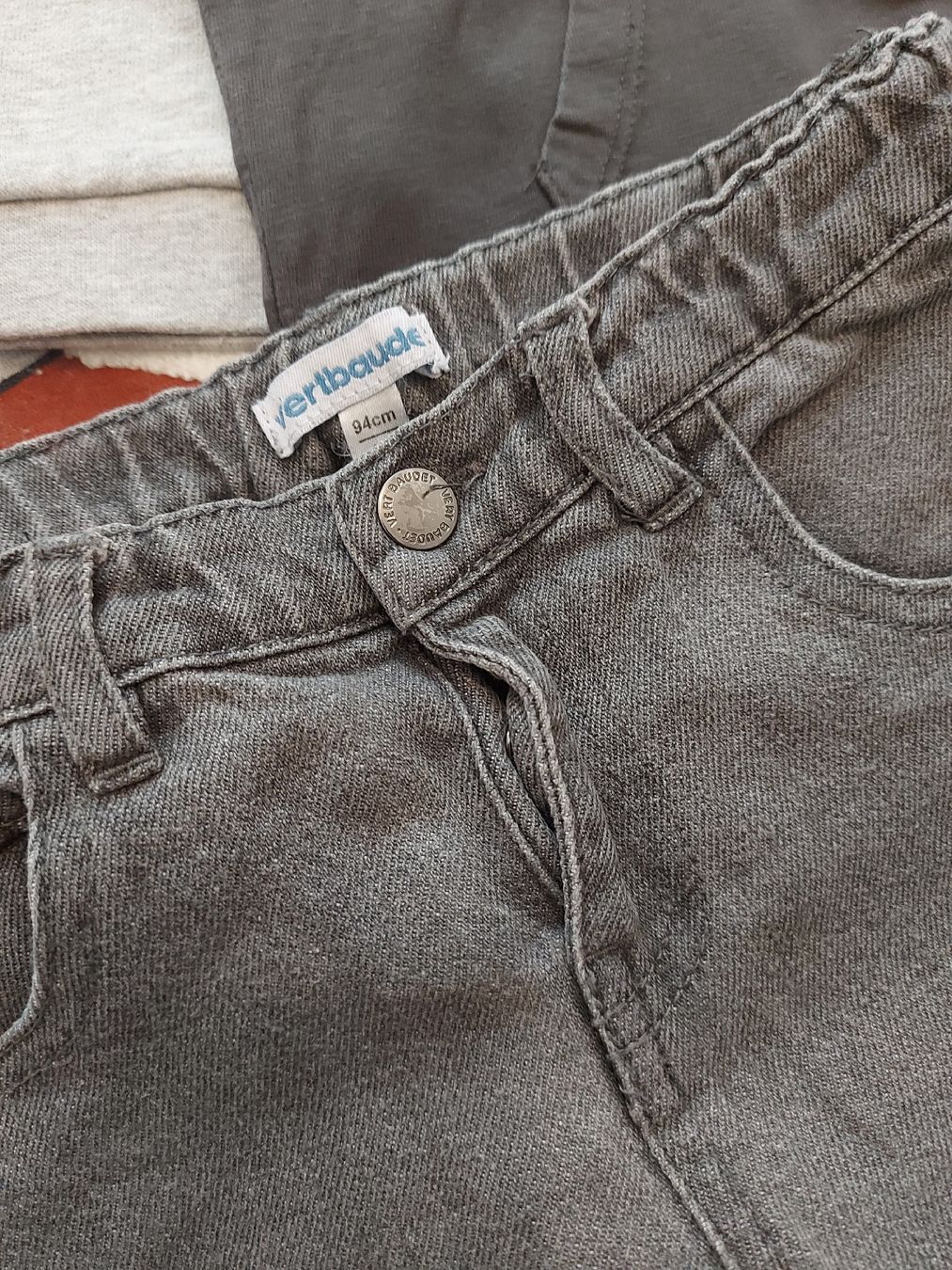 Vertbaudet Lotti & Set di vestiti: Winter Set Gr. 94, Vertbaudet, Jeans, Pullover – Usato da Brig venduto da Mak_s2v9 1