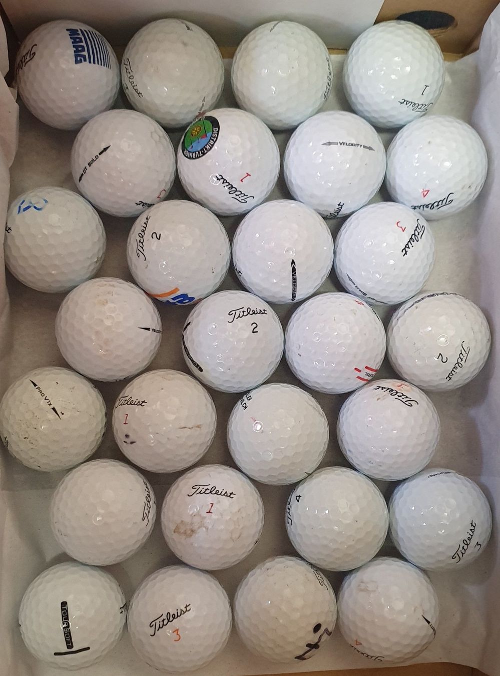 Titleist Palloni: Titleist 84 Golfbälle mix gebraucht – Usato da Allschwil venduto da Gorgeli 2