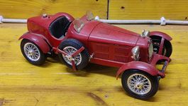 Bburago Alfa Romeo 2300 Monza, Modellauto 1:18 (L18)