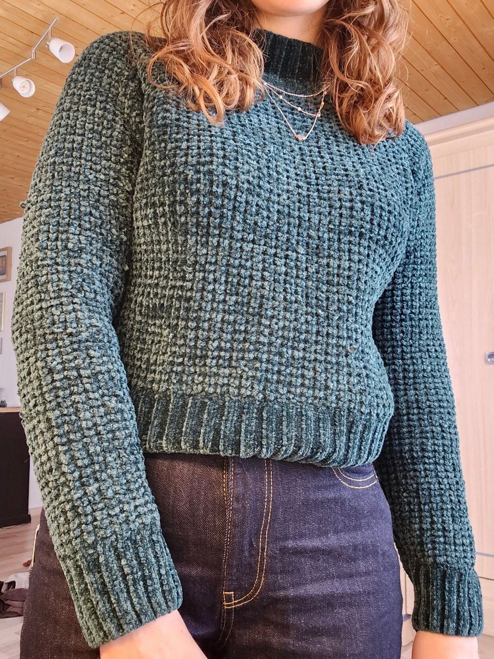 H&M Maglioni & Felpe: Samtig dunkelgrüner Pullover / H&M Grösse S – Usato da Ettenhausen TG venduto da nwi_72y8