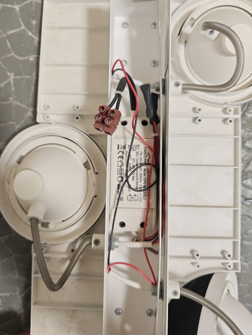 Lampadari & plafoniere: Plafonniers LED blanc ensemble de 3 occasion – Usato da Lausanne 25 venduto da nlm 1