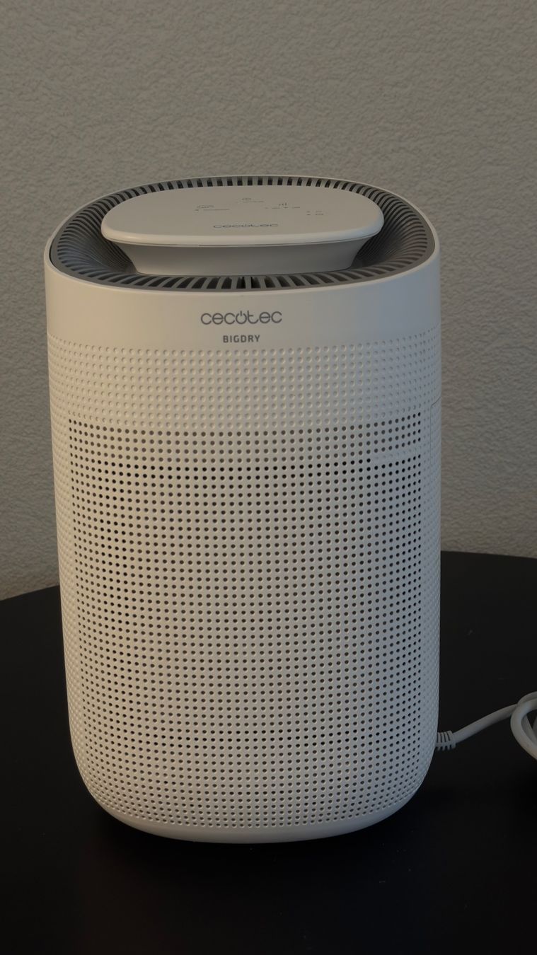 Deumidificatori: Déshumidificateur Cecotec BigDry – Usato da Lausanne venduto da jmards