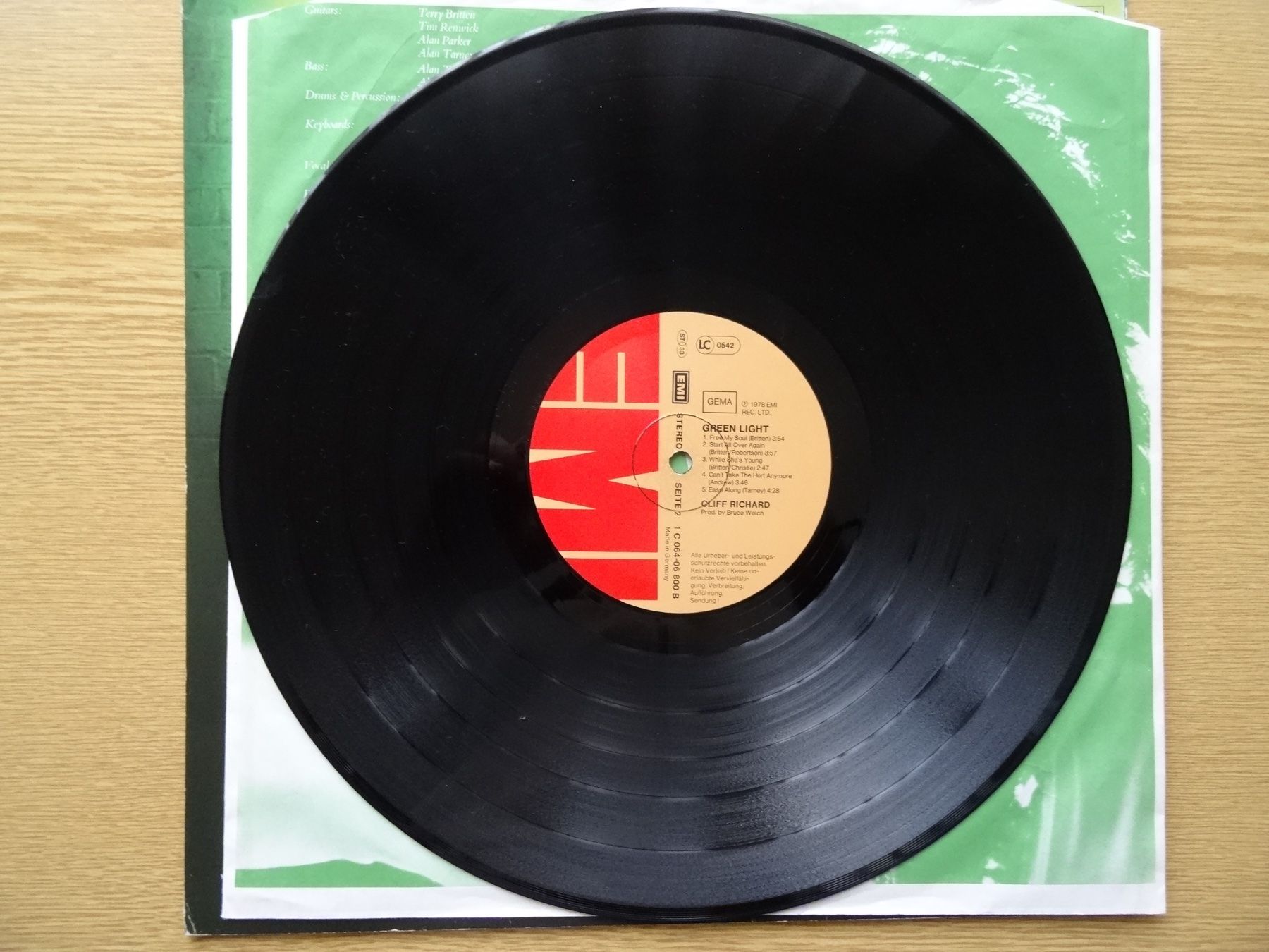 Dischi in vinile: Cliff Richard: Green Light Vinyl LP – Usato da Zürich venduto da burdan 4