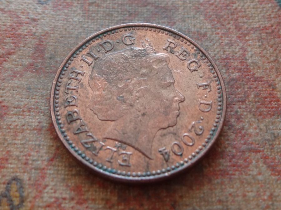 Alle Münzen: ROYAUME-UNI  1 Penny  2004  (P) – Gebraucht aus Romanel-sur-Lausanne von Swift13