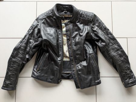 Richa Damen Motorrad Jacke, Leder Gr. 40 (eher 38) wie neu