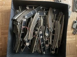 Märklin Eisenbahnschienen mit Transformer