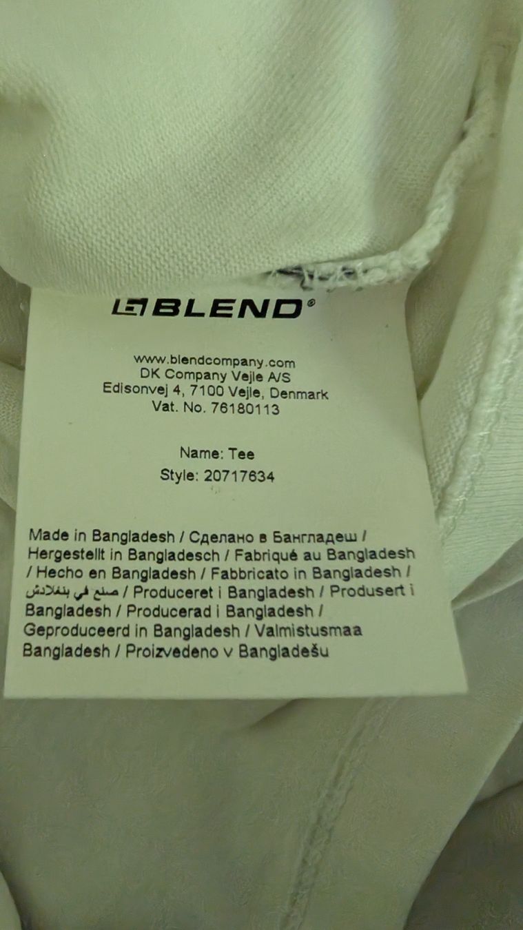 T-shirt: BLEND T-Shirt "Walrus Captain" | Grösse M | weiss – Usato da Wädenswil venduto da coconut1289 5