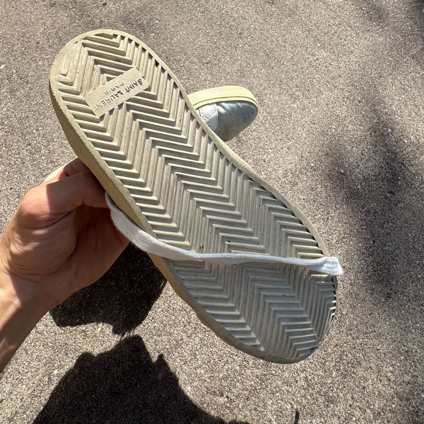 Saint Laurent Scarpe da donna: Yves Saint Laurent white light sneakers – Usato da St. Gallen venduto da sourced_limited 6