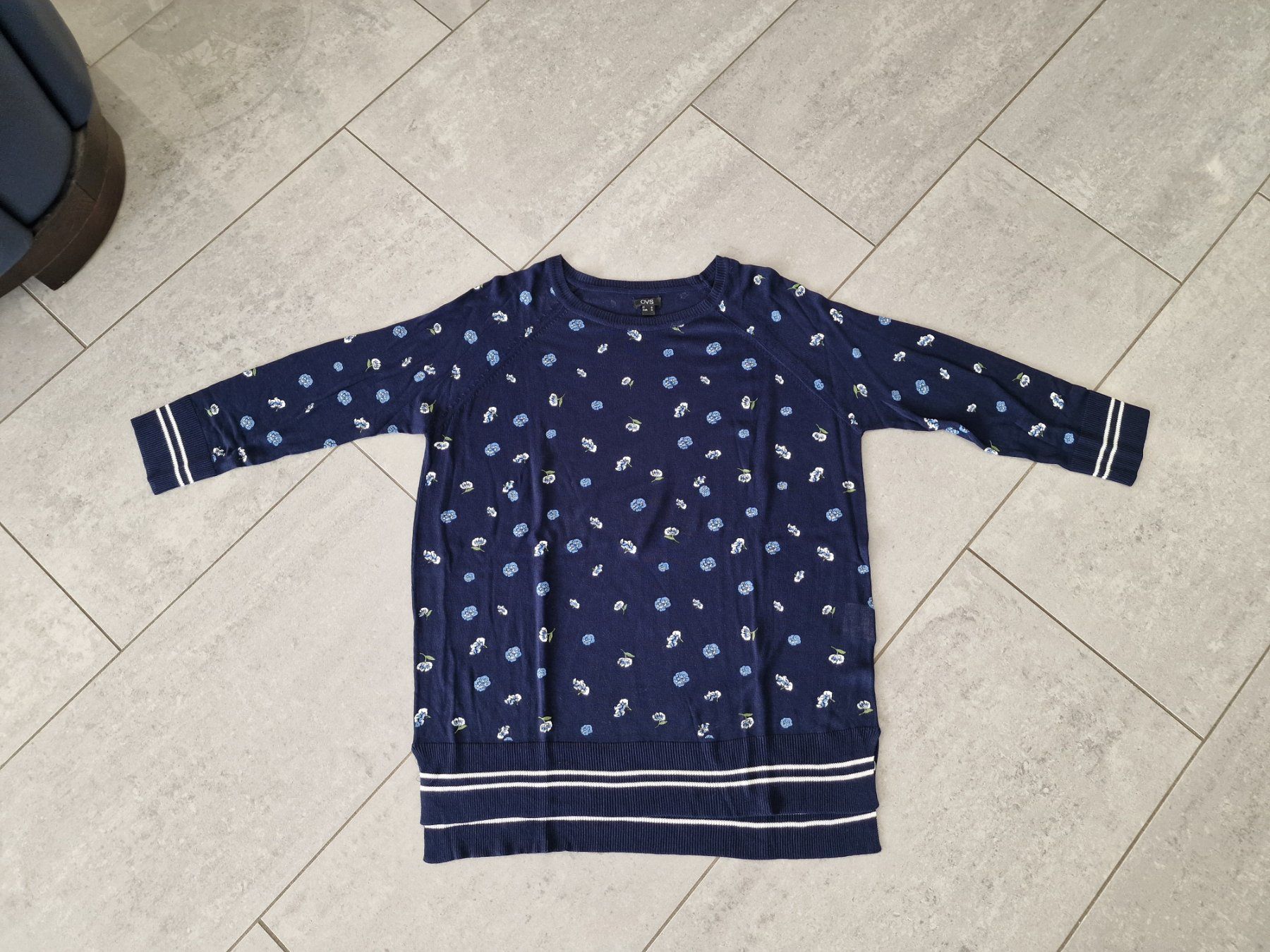 Maglioni & Felpe: NEU Schöner Pullover Dunkelblau von OVS Gr. S – Nuovo (secondo la descrizione) da Wilen b. Wollerau venduto da kaefer88 1