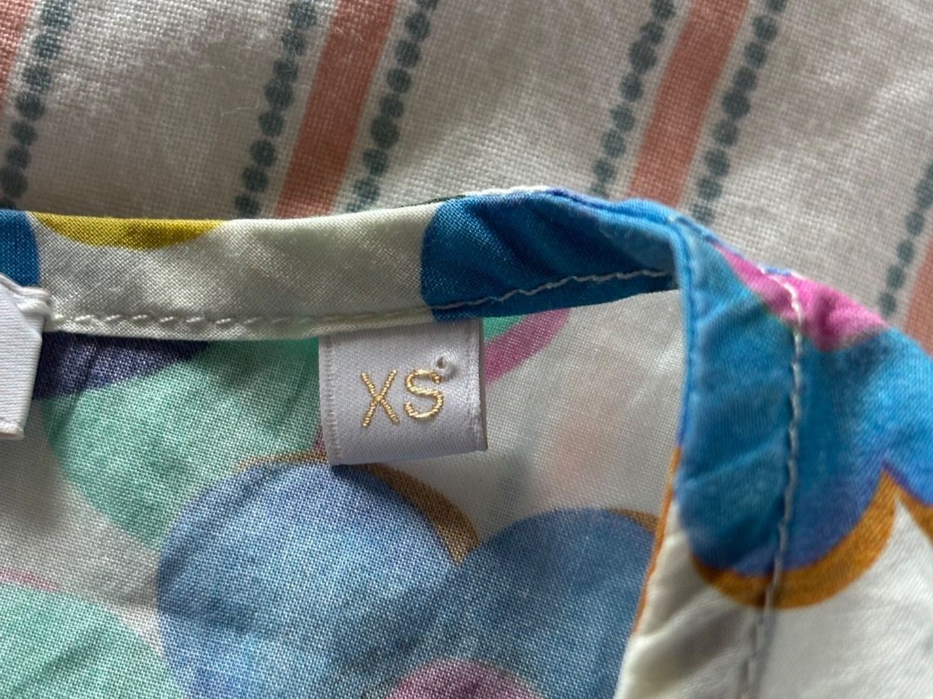 Camicette: Robert Friedman Bluse, Gr. XS, Sommerbluse mit Blumenmuster – Usato da Horgen venduto da uge_pd5p 4