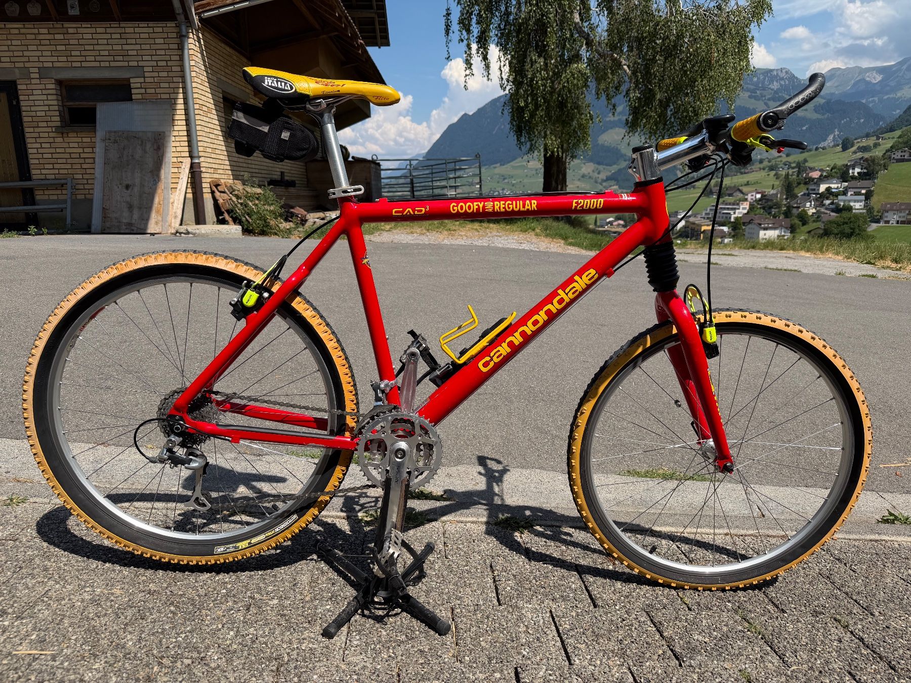 Cannondale Biciclette: Cannondale Mountainbike rot gelb – Difettoso da Ennetmoos venduto da Raragon 5