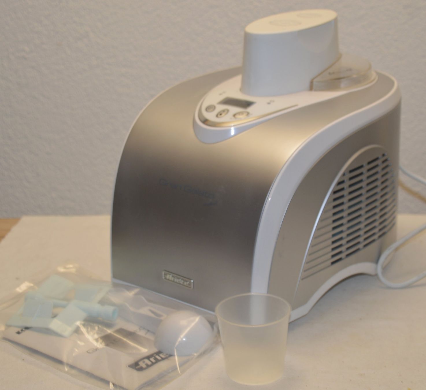 Elettrodomestici da cucina: Eismaschine/ machine à crème glacée Ariete 693 – Usato da Collonges venduto da arashee 1