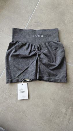 Teveo Timless Scrunch Short