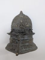 Buddha, Buddhistisches Gefäss, Kerzenhalter oder Öllampe