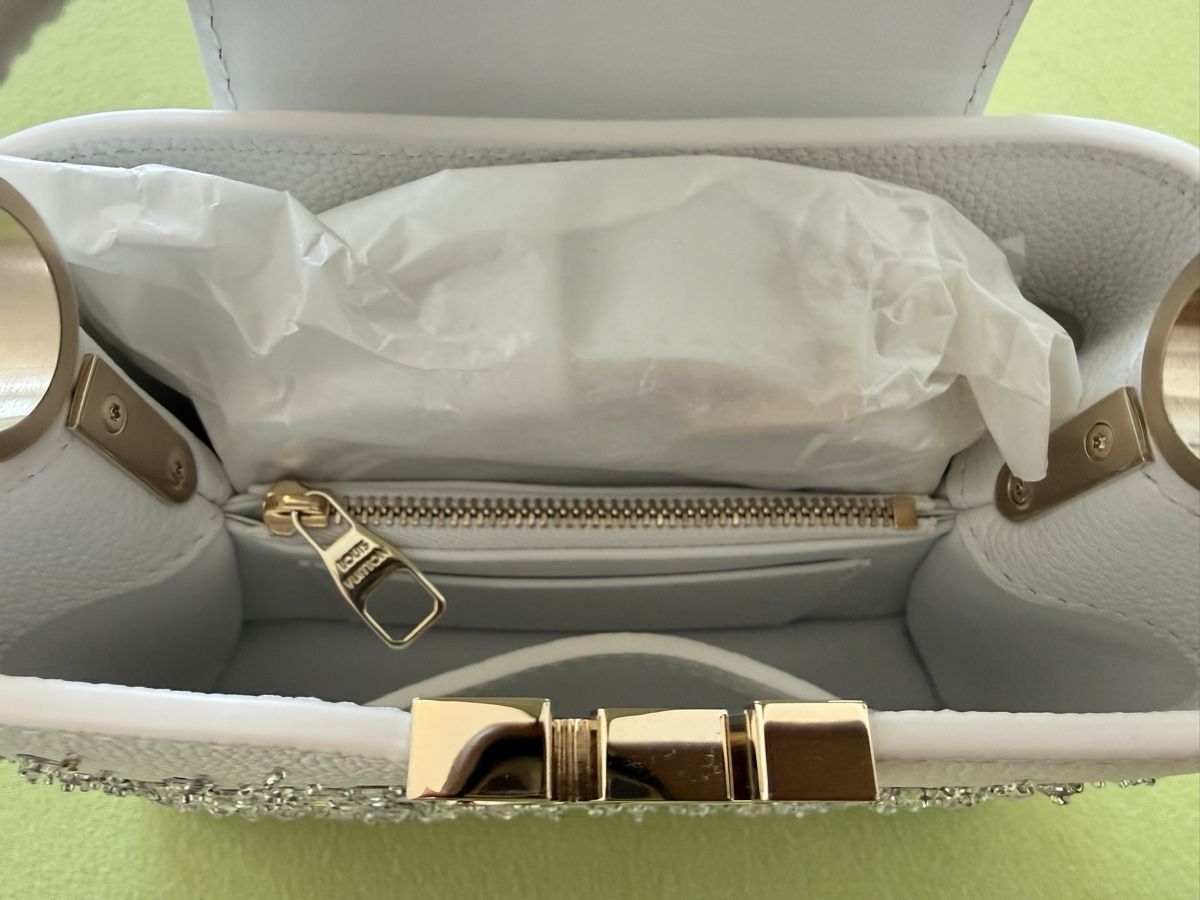 Louis Vuitton Borse da donna: Capucines Mini mit Pailetten – Nuovo e nell'imballaggio originale da Muri b. Bern venduto da sab_2gz7 2