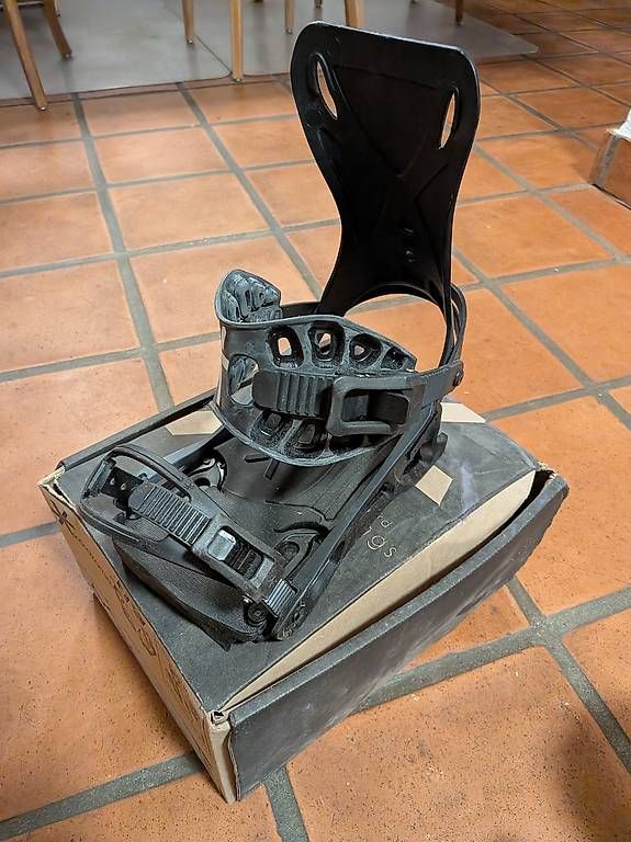 Attacchi: *Neu Snowboard Bindung Karakoram M – Nuovo e nell'imballaggio originale da Gipf-Oberfrick venduto da lekker-pindakaas 1