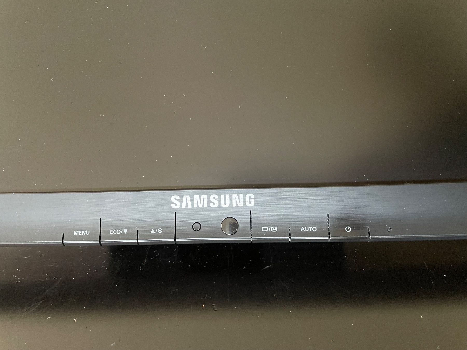 Samsung Ecrans: Bildschirm Monitor Samsung – D'occasion à Genève par Buens4 1