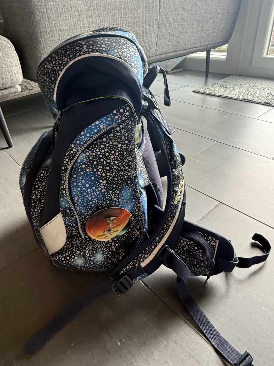 Ergobag Borse & Zaini: Ergobag Schulranzen Galaxie - Top Zustand! – Usato da Pieterlen venduto da Paddlae7 3