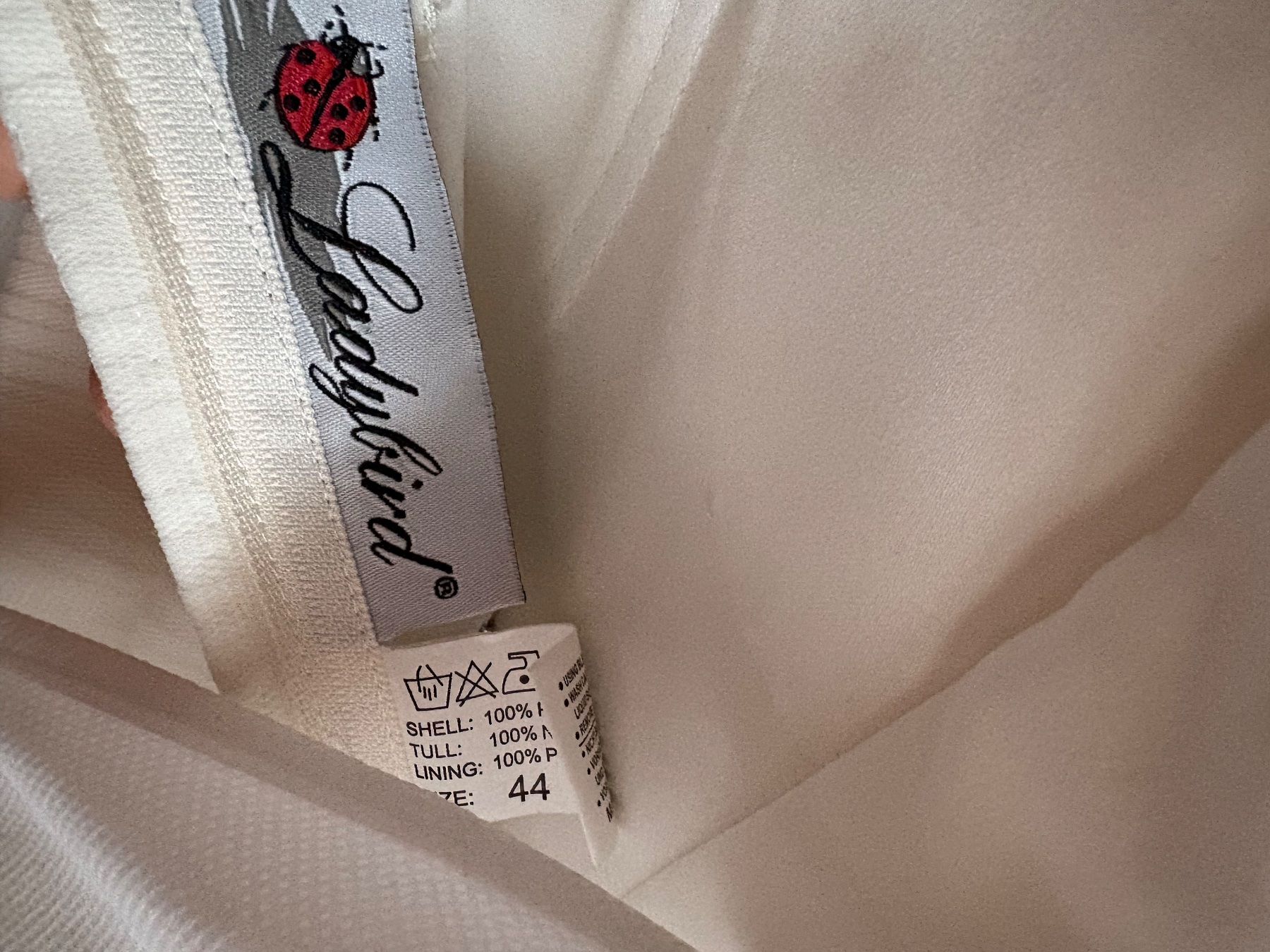 Vestiti: Brautkleid Ladybird Grösse 44 – Usato da Rüegsauschachen venduto da SaZau 1
