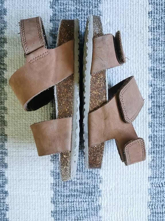 Scarpe per ragazzi: Sandalen von Next - Gr. 26.5 – Usato da Stein AR venduto da peachBlue 2