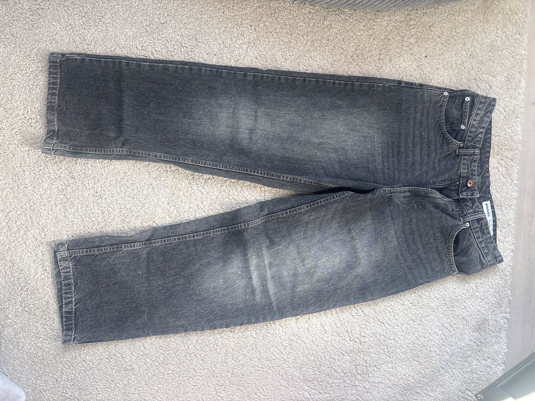 Bershka Jeans: Bershka jeans – Usato da Basel venduto da pitri31