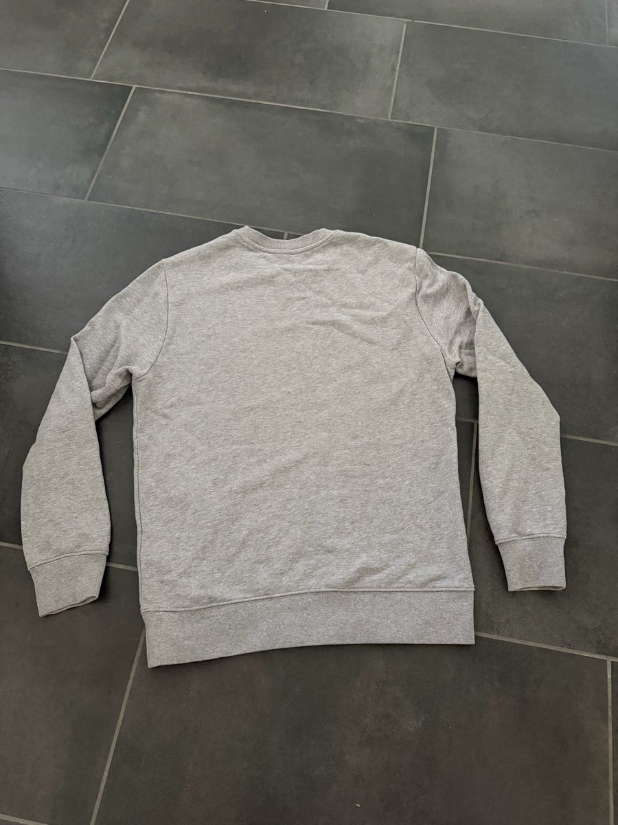 Maglioni & Felpe: J. Lindeberg Pullover grau Grösse S  – Usato da Frauenfeld venduto da Reto89 2