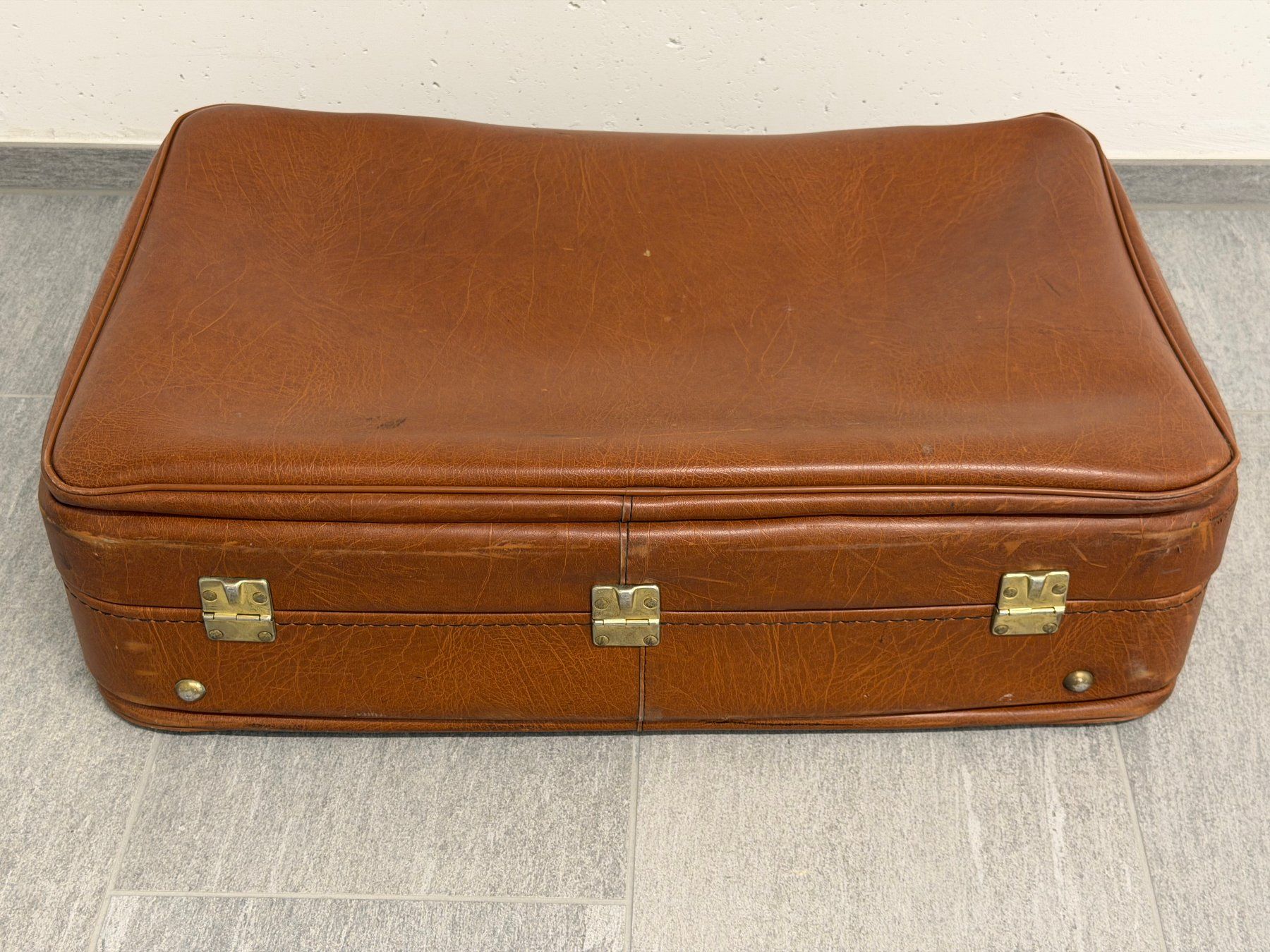 Valigie: Vintage Koffer Kunstleder hellbraun – Usato da Egolzwil venduto da Bubbly76 6