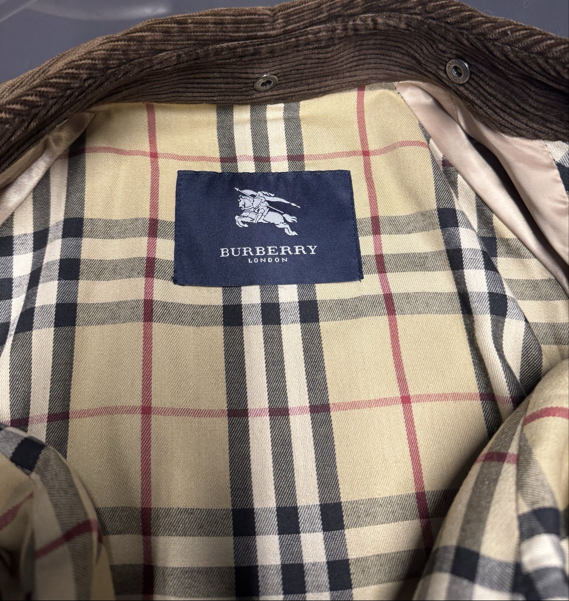 Burberry Giacche: Burberry Jacket - 2-in-1 - Size 48 (M) – Usato da Pregassona venduto da cal_6ggd 9