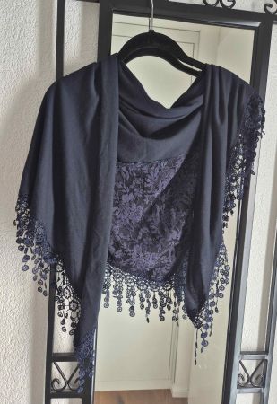 BLAUES DREIECKTUCH/FOULARD mit SPITZEN, passt zu NILE