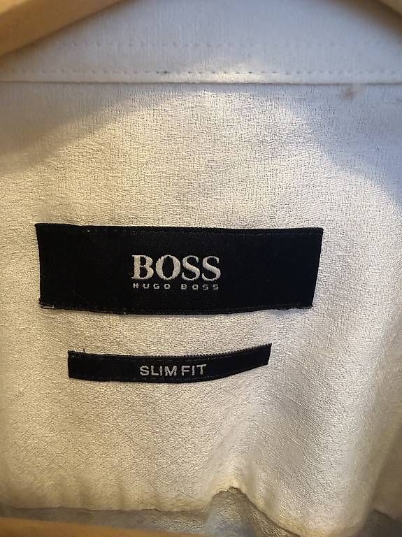 Tutte le decorazioni: Hugo Boss Set – Usato da Diepoldsau venduto da G-zel 3