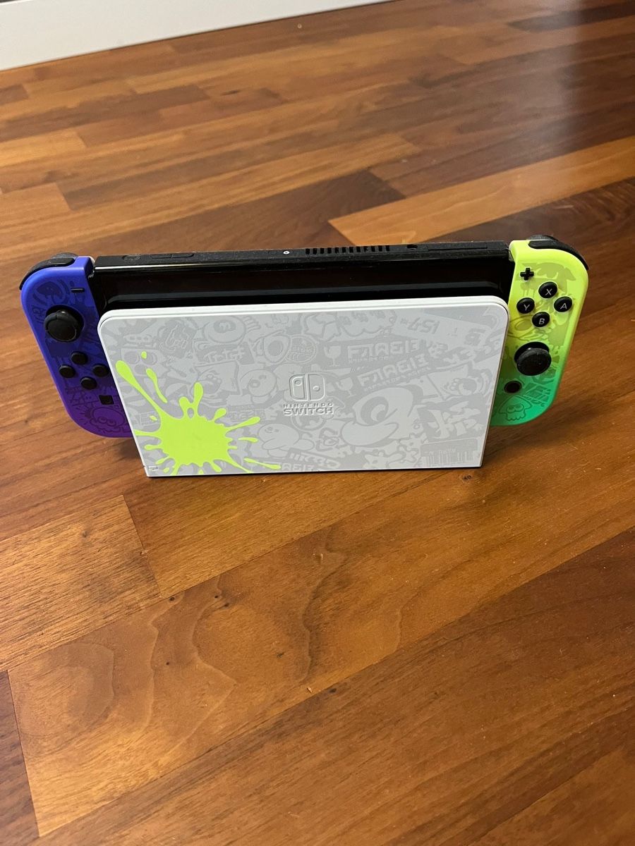 Nintendo Console: Nintendo Switch Splatoon 3 Edition  – Usato da Malters venduto da kambiwahl 2
