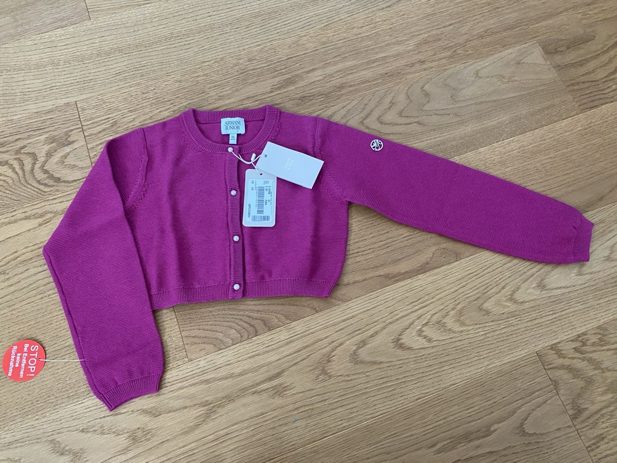 Armani Pullover & Sweatshirts: Armani Junior Strickjacke Gr. 116 Neu! – Gebraucht aus Genthod von Tidus04